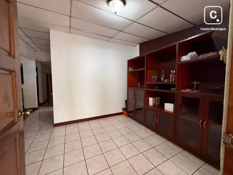 House for sale in Managua – 9 beds, 145 m²