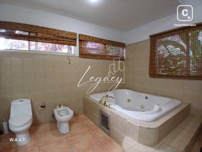 Casa en alquiler en Carretera Sur, Managua – 2 hab, US$ 350/mes
