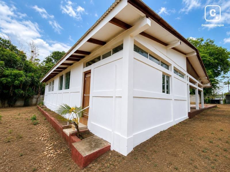Commercial unit for rent in Managua – 200 m²