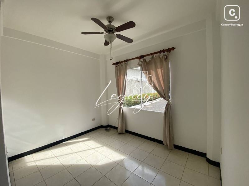 Apartamento en venta en Las Colinas, Managua – 3 hab, US$ 164,000