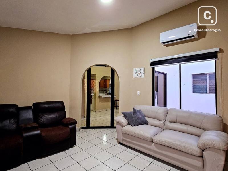 Apartment for sale in Colonia Miguel Bonilla, Managua – 3 beds, 210 m²