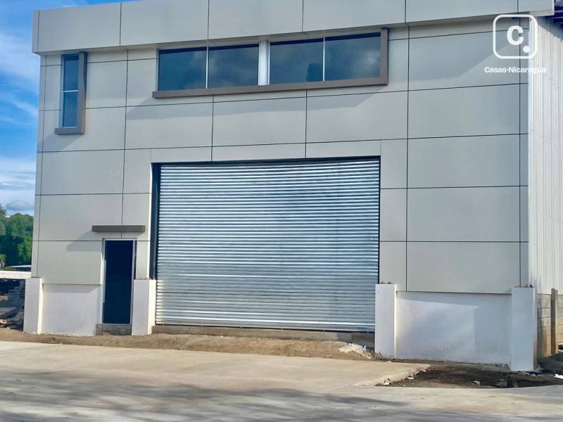 Commercial unit for rent in Carretera Masaya, Managua – 306 m²