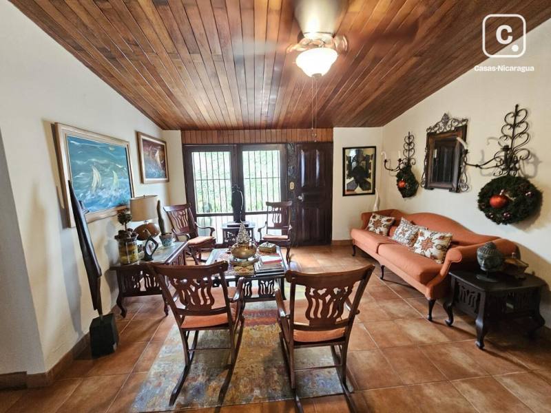 Apartment for sale in Santo Domingo, Managua – 4 beds, 300 m²