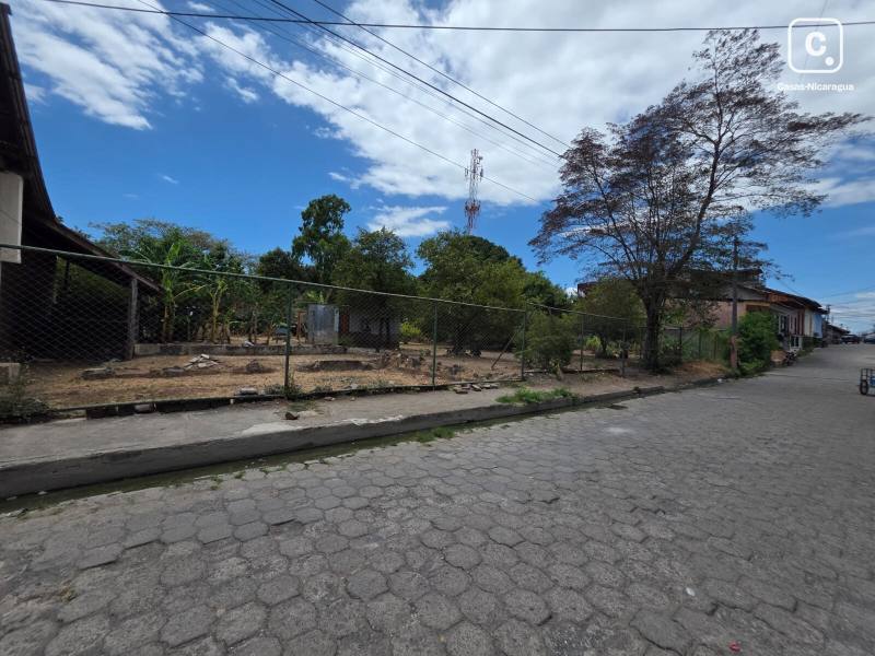 Casa en venta en Granada – 1 hab, 150 m²