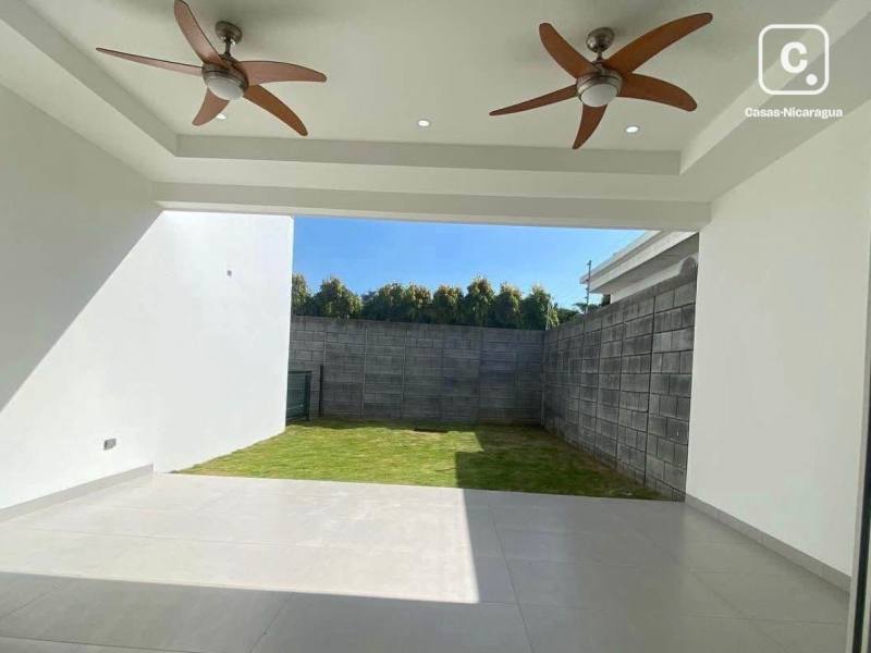 Apartment for sale in Managua – 3 beds, 240 m², US$ 250,000