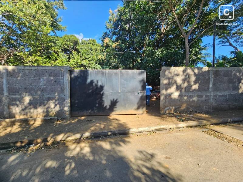 Casa en venta en Carretera Vieja a León, Managua – 715 m²