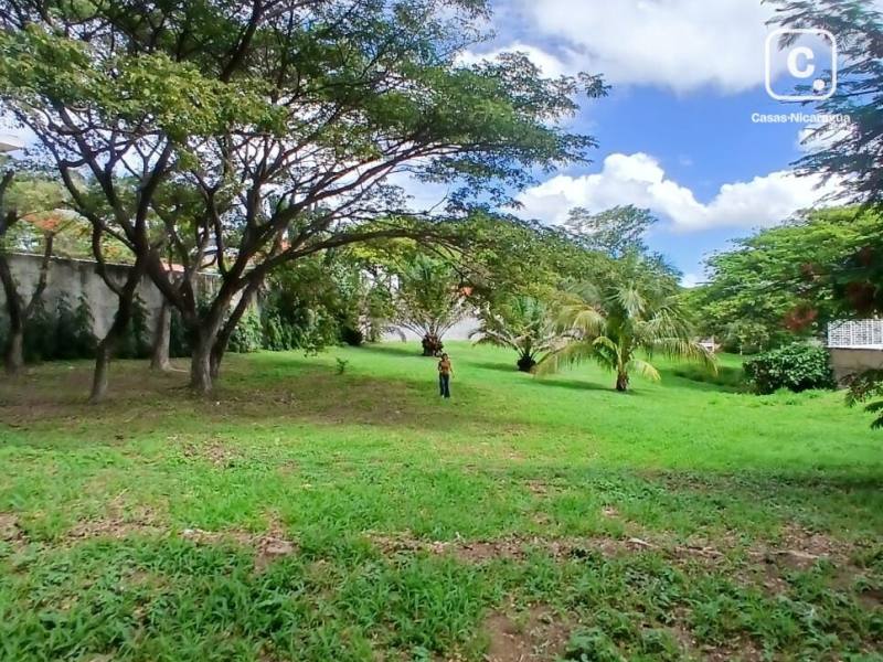 Apartment for sale in Villa Fontana Sur, Managua – 2,024 m²