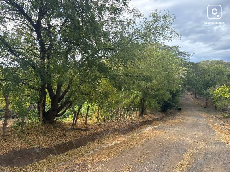 Lot for sale in Carretera Sur, Managua – 997 m²