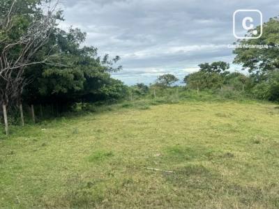 House for sale in San Isidro de la Cruz Verde, Managua – 3,783 varas²