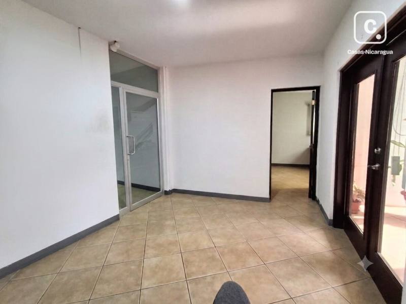 Apartment for rent in Las Colinas, Managua – 8 beds, 341 m²
