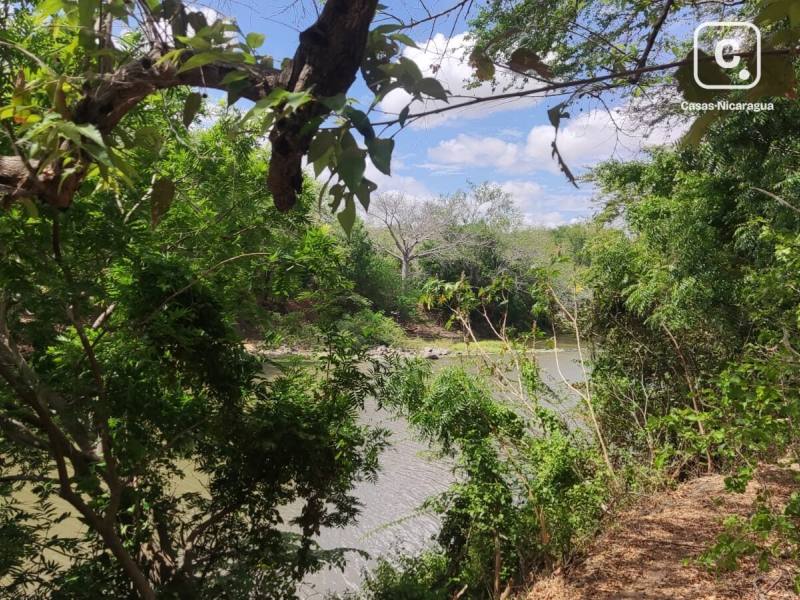 House for sale in Tipitapa, Managua, US$ 356,906