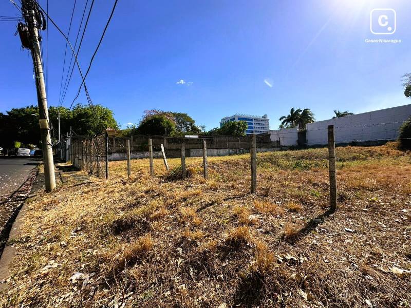 Casa en venta en Managua – 2,556 varas²