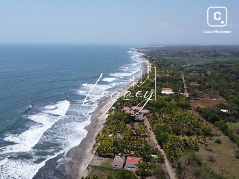 House for sale in Chinandega – 2 beds, 100 m²