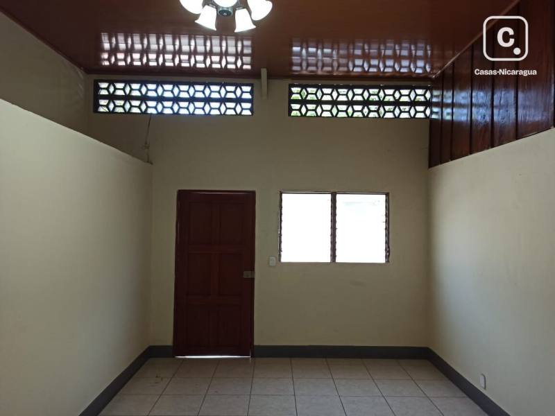 Commercial unit for sale in Chinandega – 166 m²