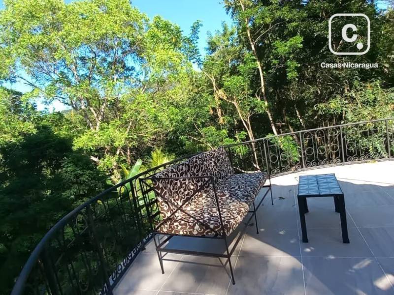 Farm for sale in Granada – 3 beds, 217 m²