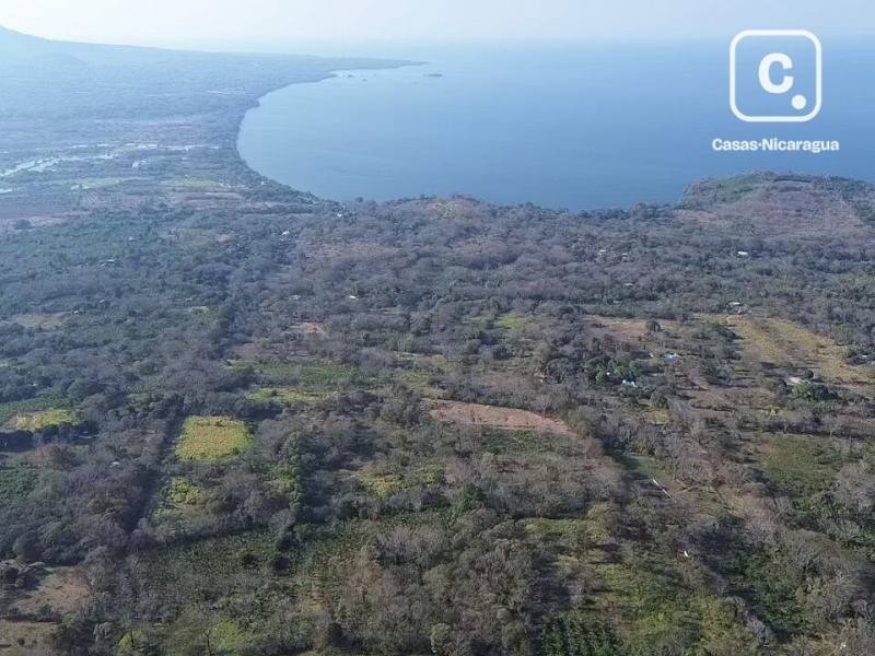 Terreno en venta en Isla de Ometepe, Rivas – 71,831 m²