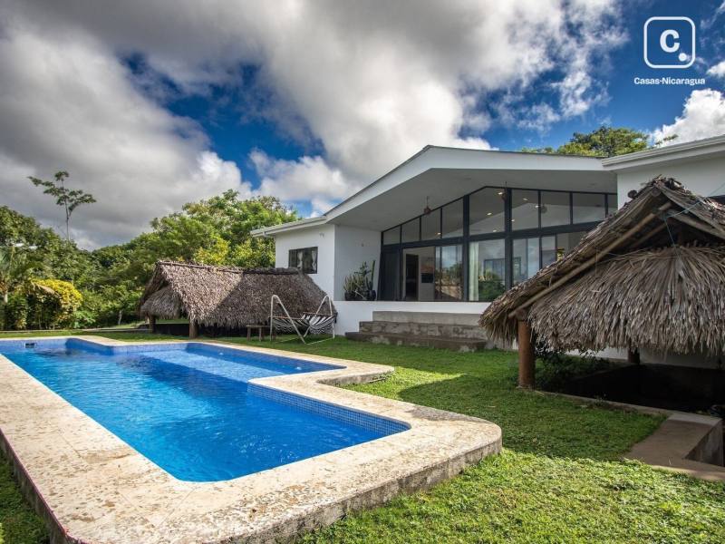 Casa en venta en San Juan del Sur, Rivas – 3 hab