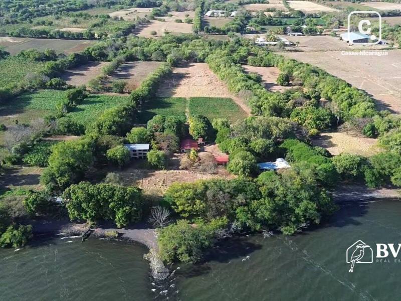 Casa en venta en Isla de Ometepe, Rivas – 23 hab, 1,285 m²