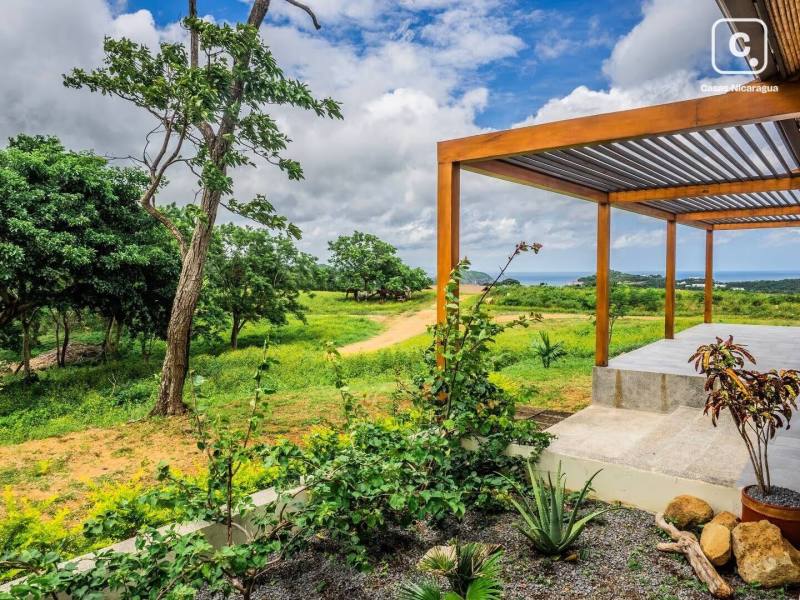 Casa en venta en San Juan del Sur, Rivas – 2 hab, 150 m²