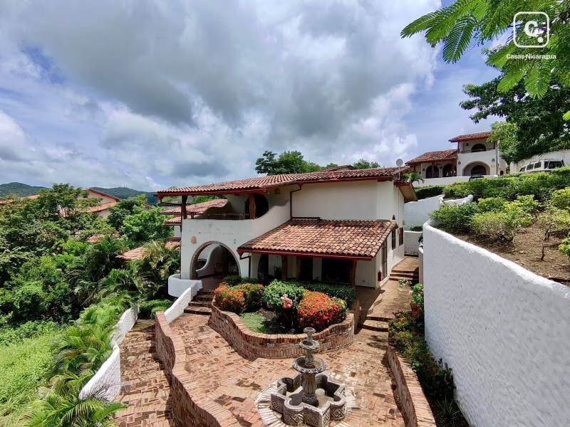 House for rent in San Juan del Sur, Rivas – 2 beds, 110 m²