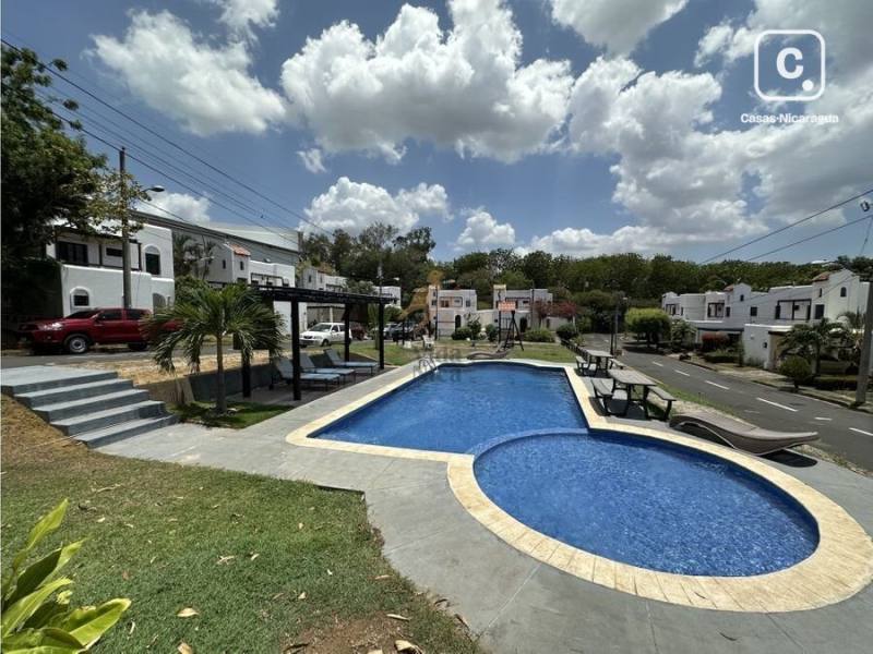 House for sale in Managua – 4 beds, 241 m²