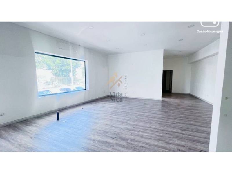 Commercial unit for rent in Villa Fontana, Managua – 82 m², US$ 1,600/month