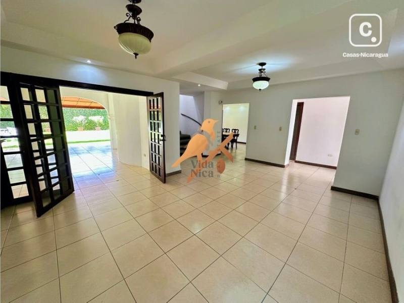 Casa en venta en Managua – 5 hab, 270 m²