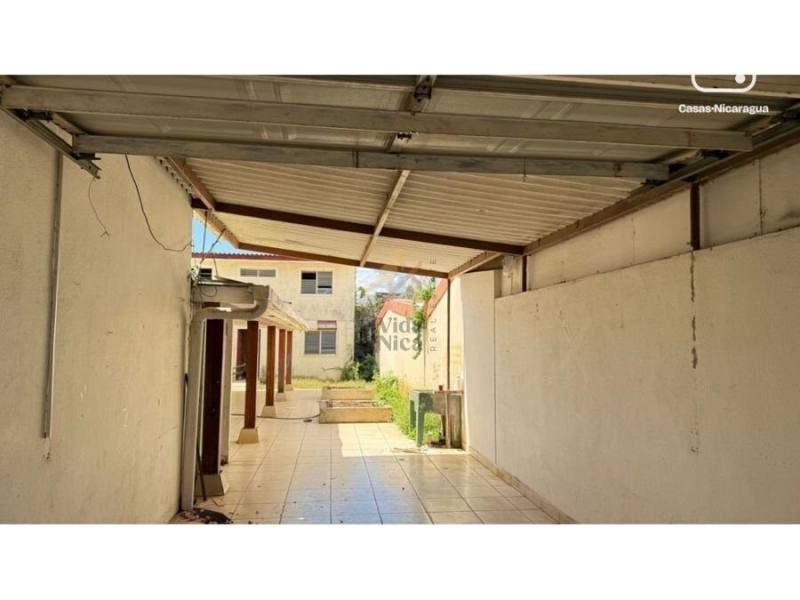 House for rent in Managua – 5 beds, 388 m²