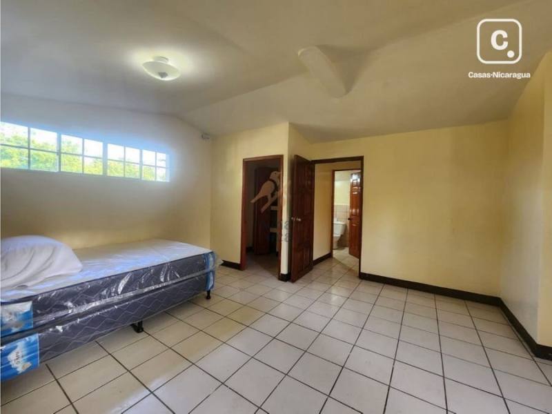 Apartment for rent in Masaya – 1 bed, 90 m²