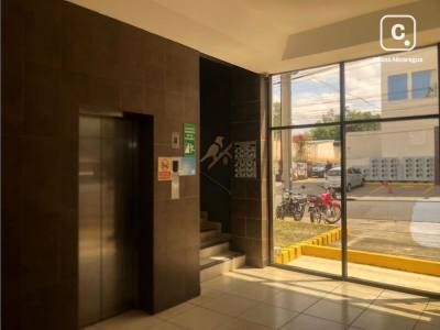 Local comercial en alquiler en Planes de Altamira, Managua – 245 m²
