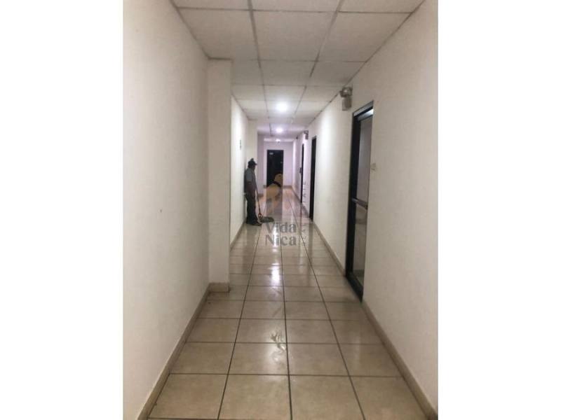 Local comercial en alquiler en Planes de Altamira, Managua – 80 m², US$ 1,104/mes