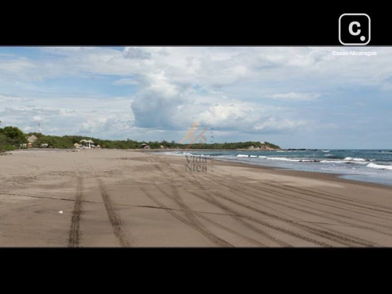 Lot for sale in León – 735 m²