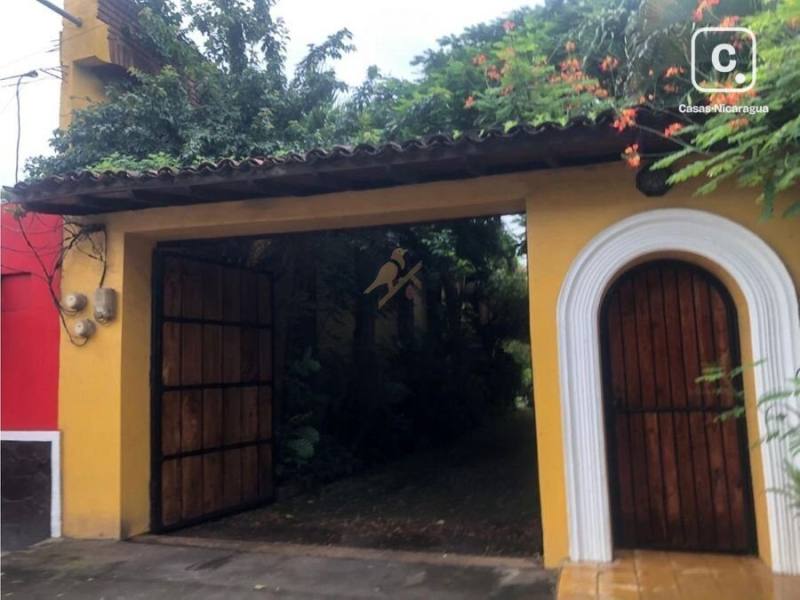House for sale in Granada – 4 beds, 598 m²