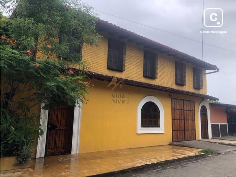 House for sale in Granada – 4 beds, 598 m²