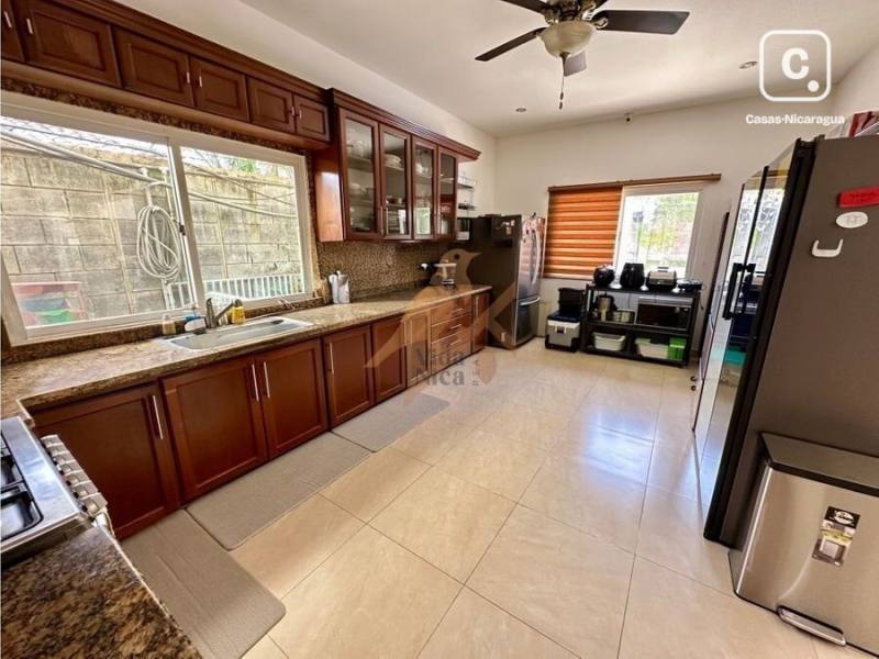 Casa en venta en Managua – 3 hab, 252 m²