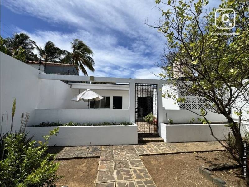 House for sale in Carretera Sur, Managua – 2 beds, 105 m²