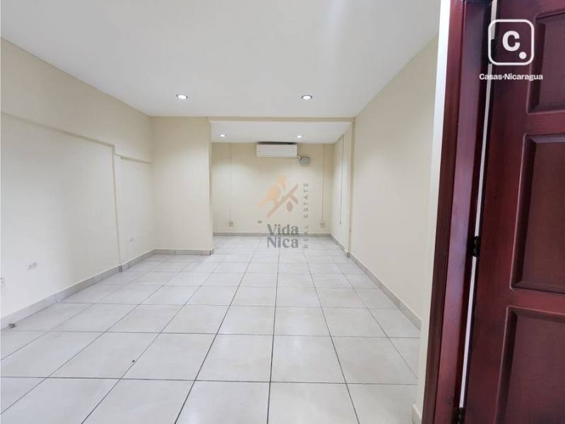 Oficina en alquiler en Managua – 135 m²