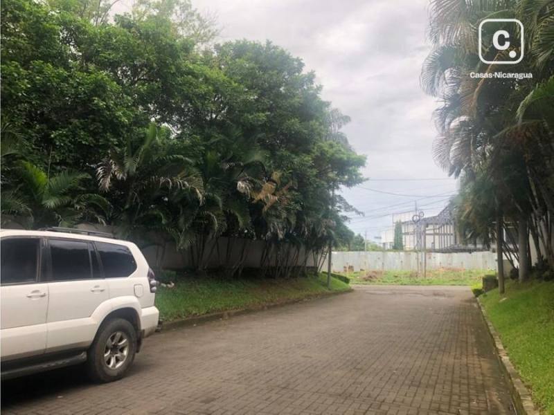 Lot for sale in Managua – 558 m²