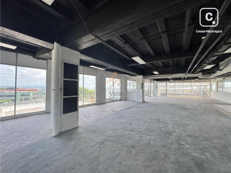 Building for rent in Managua – 599 m²