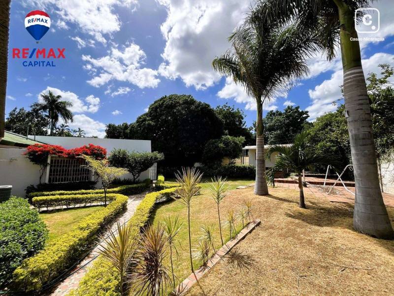 Casa en venta en Reparto San Juan, Managua – 4 hab, 408 m²