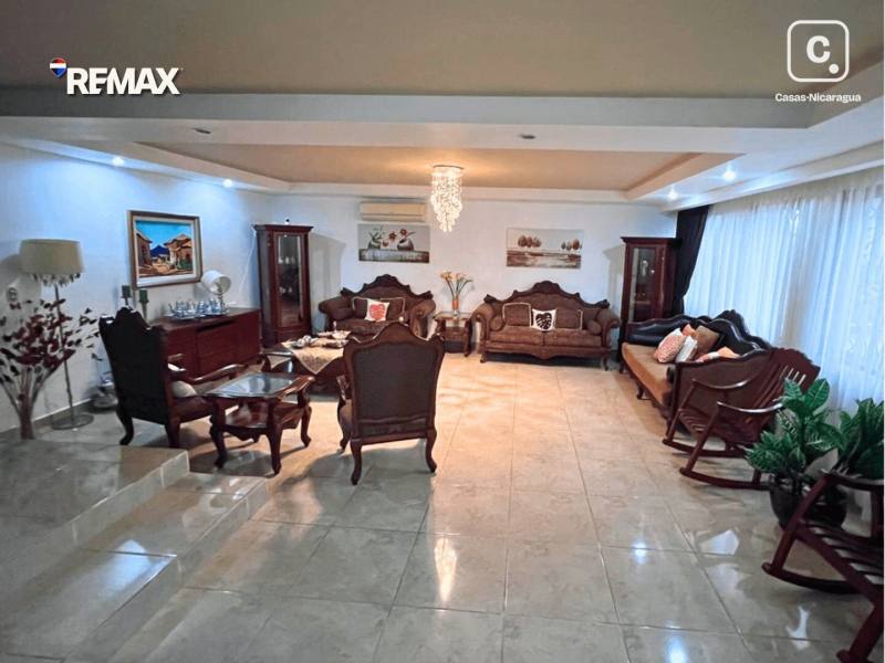 Casa en alquiler en Carretera Masaya, Managua – 6 hab, 660 m²