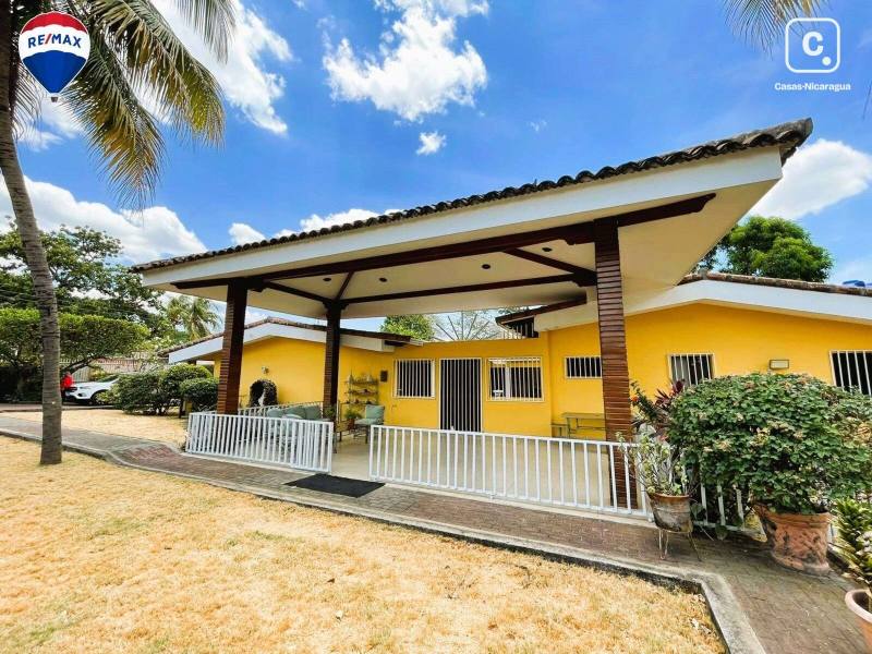 House for sale in Las Colinas, Managua – 5 beds, 480 m², US$ 370,000