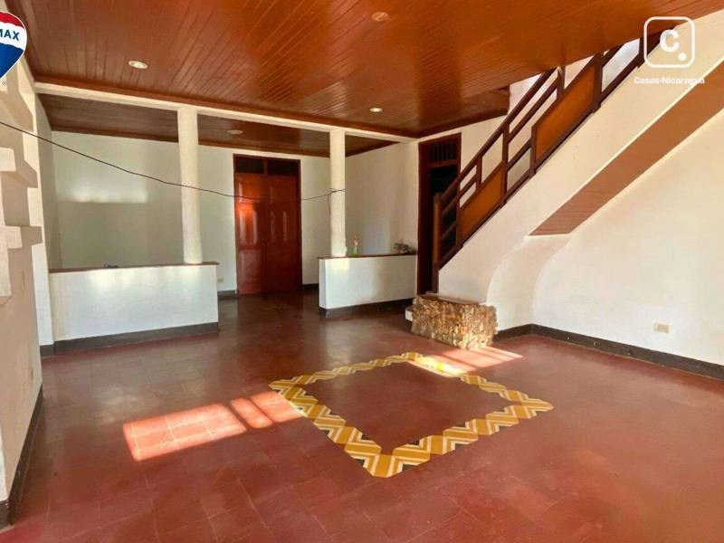 House for sale in Carretera Sur, Managua – 4 beds, 353 m²