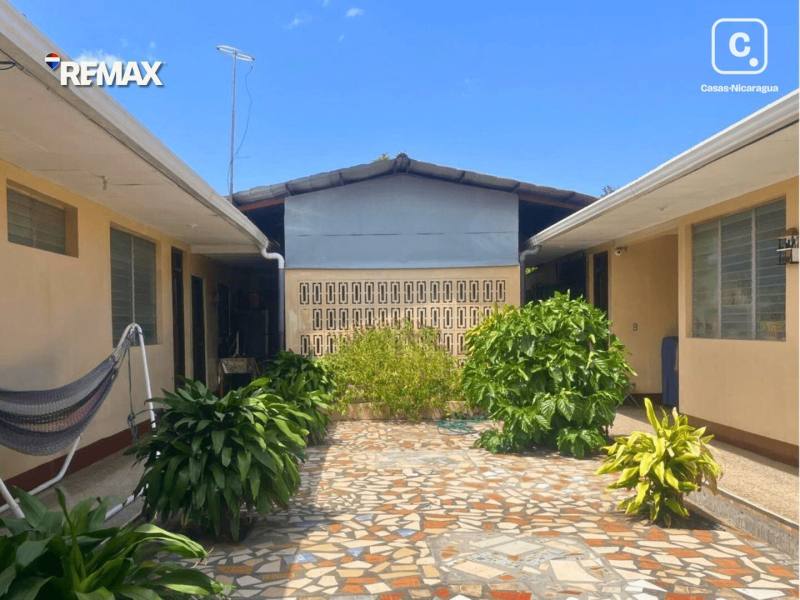 Casa en venta en Las Palmas, Managua – 7 hab, 402 m²