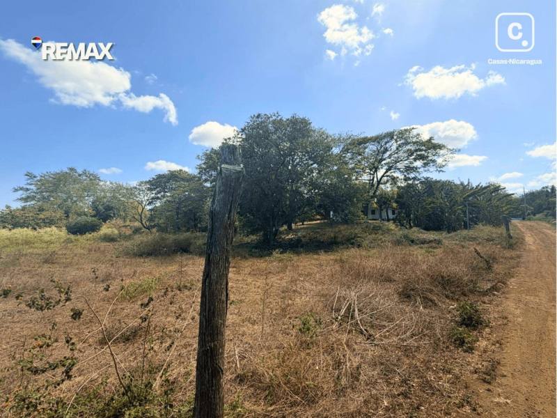 House for sale in Las Jaguitas, Managua – 8 beds, 200 m²