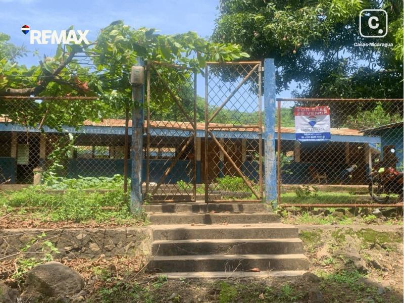Lot for sale in Rivas – 220 m²