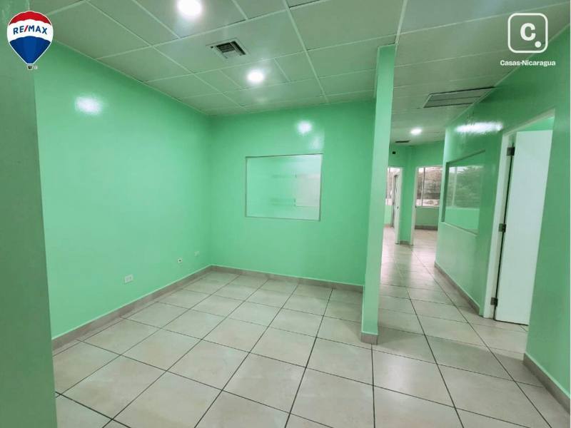 Local comercial en alquiler en Villa Fontana, Managua – 108 m²