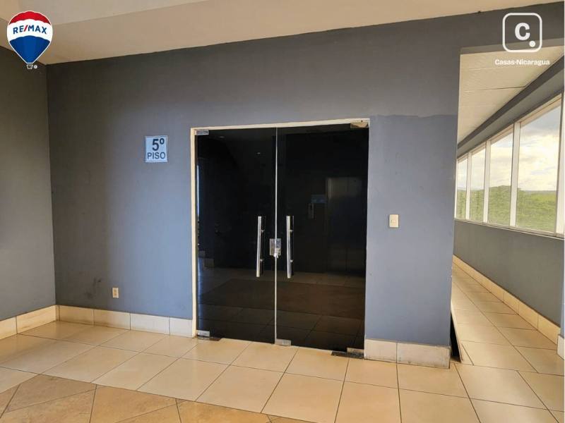 Commercial unit for rent in Villa Fontana, Managua – 90 m²