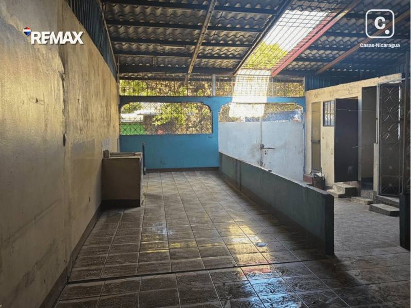 Commercial unit for rent in Carretera Norte, Managua – 300 m²