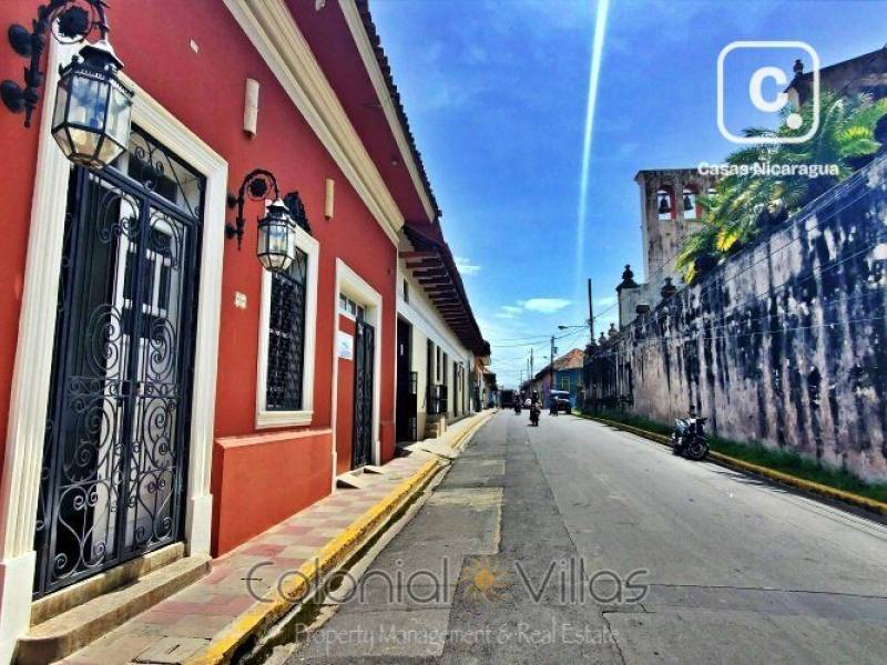 Casa en venta en Granada – 6 hab, 750 m²